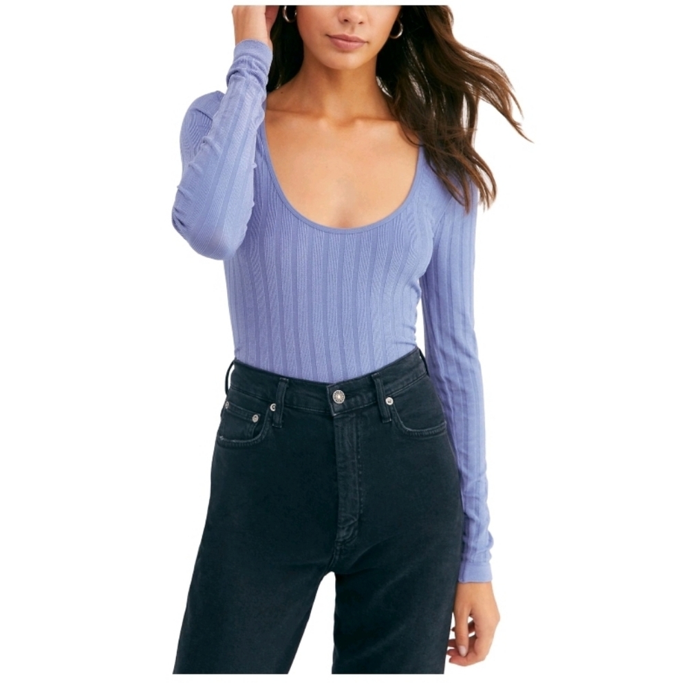 FREE PEOPLE periwinkle blue‎ scoop neck fitted top